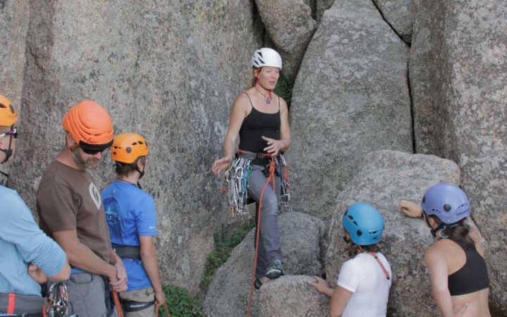 rock climbing class for young adults in colorado
